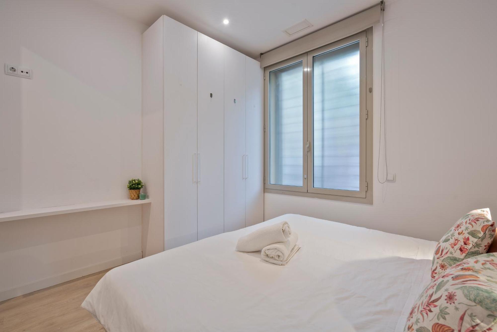 Bcnstop Sant Pau Suites Barcelona Ngoại thất bức ảnh